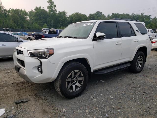 TOYOTA 4RUNNER SR 2022 with VIN JTERU5JR6N6017732 - Photo from auction