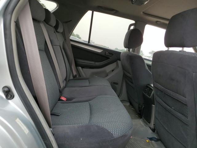 Photo 11 from auction – 2005 TOYOTA 4RUNNER SR with VIN JTEBU14R450060054