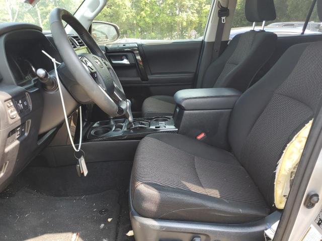 Photo 7 from auction – 2022 TOYOTA 4RUNNER SR with VIN JTEPU5JRXN6054581