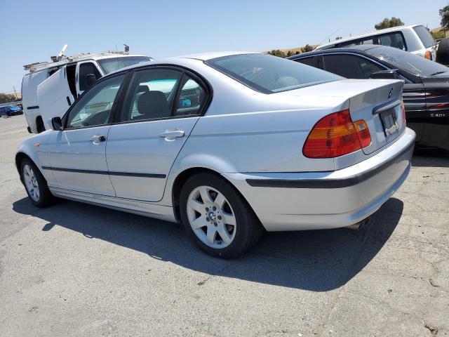 Photo 2 from auction – 2002 BMW 325 I with VIN WBAEV33432KL72749