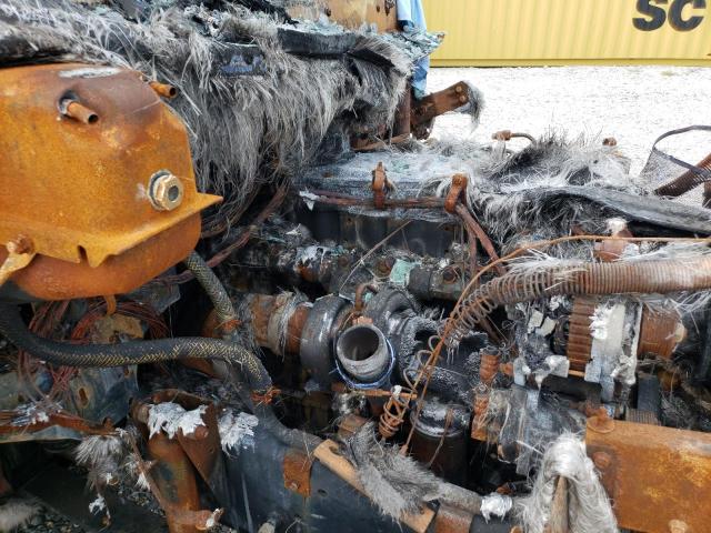 Photo 7 from auction – 2002 FREIGHTLINER MEDIUM CON with VIN 1FVABTAK82HK28823