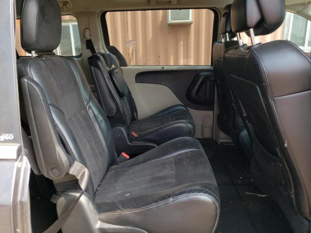 Photo 11 from auction – 2014 CHRYSLER TOWN & COU with VIN 2C4RC1CG0ER328853