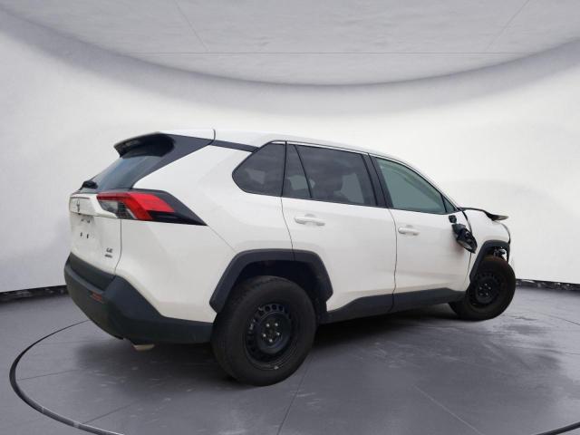 Photo 3 from auction – 2022 TOYOTA RAV4 LE with VIN 2T3F1RFV6NC303027