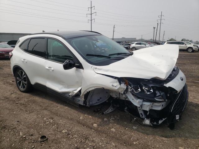 Photo 4 from auction – 2022 FORD ESCAPE SEL with VIN 1FMCU9H94NUB68096