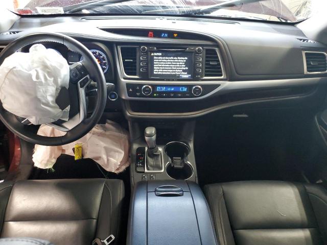 Photo 8 from auction – 2017 TOYOTA HIGHLANDER with VIN 5TDJZRFH5HS387956