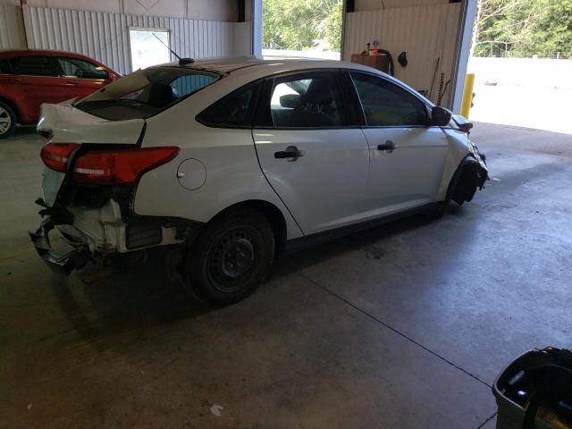 Photo 3 from auction – 2018 FORD FOCUS S with VIN 1FADP3E24JL302499