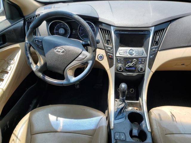 Photo 8 from auction – 2011 HYUNDAI SONATA SE with VIN 5NPEC4AC3BH104517