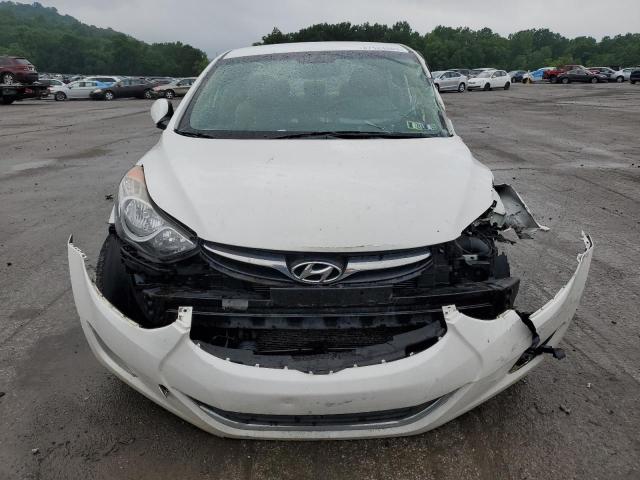 Photo 5 from auction – 2012 HYUNDAI ELANTRA GL with VIN 5NPDH4AE0CH109819