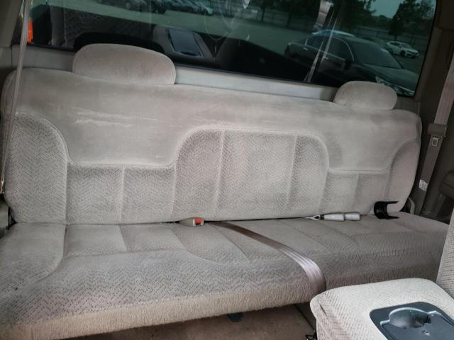 Photo 10 from auction – 1996 CHEVROLET GMT-400 C1 with VIN 2GCEC19W7T1121255