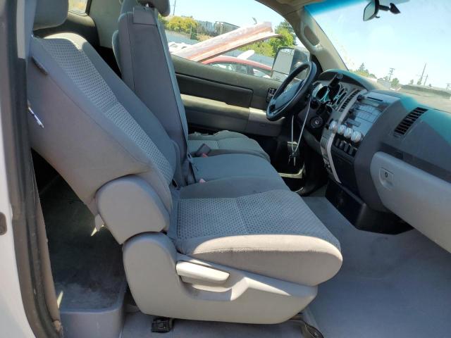 Photo 10 from auction – 2007 TOYOTA TUNDRA with VIN 5TFLV52137X028491