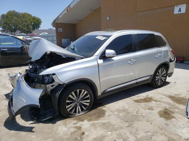 MITSUBISHI OUTLANDER 2020 with VIN JA4AD3A33LZ012205 - Photo from auction