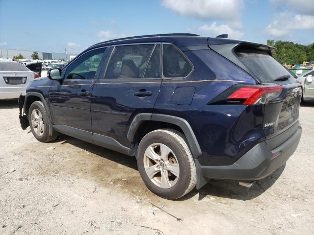 Photo 2 from auction – 2019 TOYOTA RAV4 XLE with VIN JTMW1RFV0KD020145