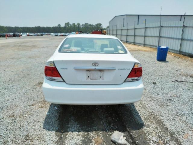 Photo 6 from auction – 2005 TOYOTA CAMRY LE with VIN 4T1BE32K75U016248