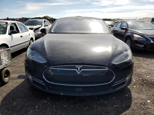 Photo 5 from auction – 2015 TESLA MODEL S with VIN 5YJSA1E24FF102000