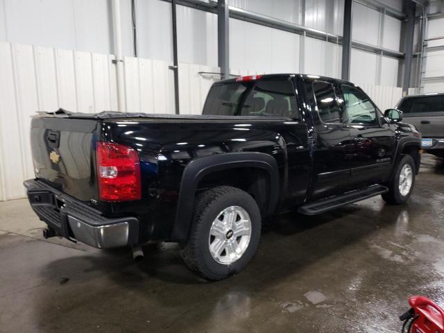 Photo 3 from auction – 2013 CHEVROLET SILVERADO with VIN 1GCRKTE79DZ413772