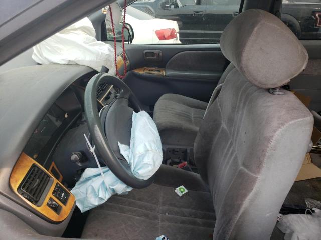 Photo 7 from auction – 1998 TOYOTA SIENNA LE with VIN 4T3ZF13C2WU044703
