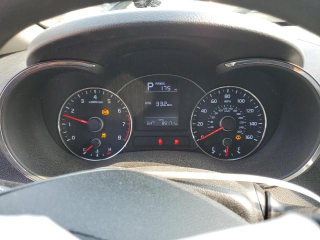 Photo 9 from auction – 2017 KIA FORTE LX with VIN 3KPFK4A75HE070474