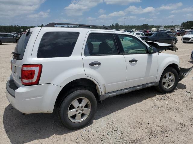 Photo 3 from auction – 2010 FORD ESCAPE XLT with VIN 1FMCU0DG6AKB76822