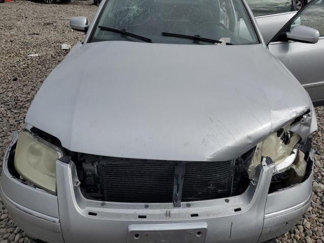 Photo 11 from auction – 2002 VOLKSWAGEN PASSAT with VIN WVWPD63B82P433708