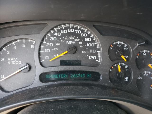 Photo 9 from auction – 2004 CHEVROLET SUBURBAN K with VIN 1GNFK16Z44J129883