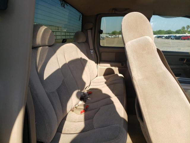 Photo 10 from auction – 2003 CHEVROLET SILVERADO with VIN 2GCEC19V531176603
