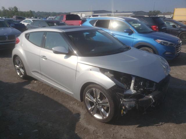 Photo 4 from auction – 2016 HYUNDAI VELOSTER with VIN KMHTC6AD2GU279037