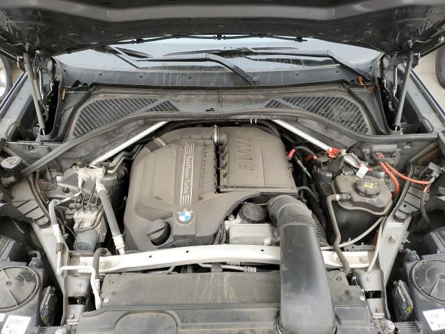 Photo 11 from auction – 2015 BMW X5 XDRIVE3 with VIN 5UXKR0C54F0P01475