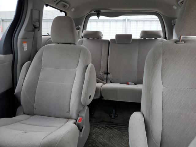 Photo 10 from auction – 2017 TOYOTA SIENNA LE with VIN 5TDJZ3DC8HS187352