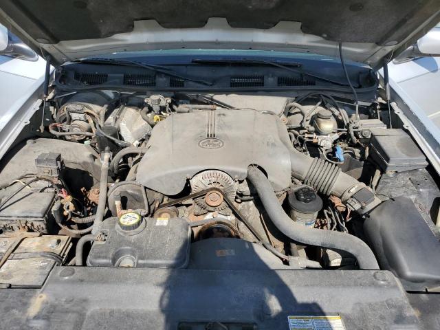 Photo 11 from auction – 2002 MERCURY GRAND MARQ with VIN 2MEFM75WX2X667018