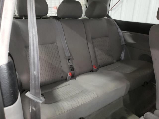 Photo 10 from auction – 2004 VOLKSWAGEN GOLF GL with VIN 9BWBL61J044004046