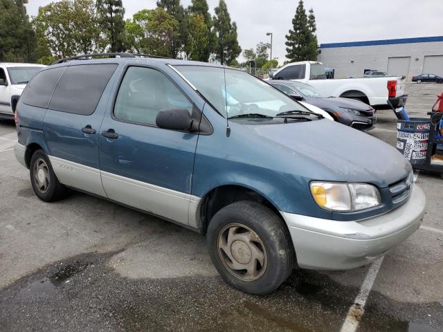 Photo 4 from auction – 2000 TOYOTA SIENNA with VIN 4T3ZF13C8YU206224