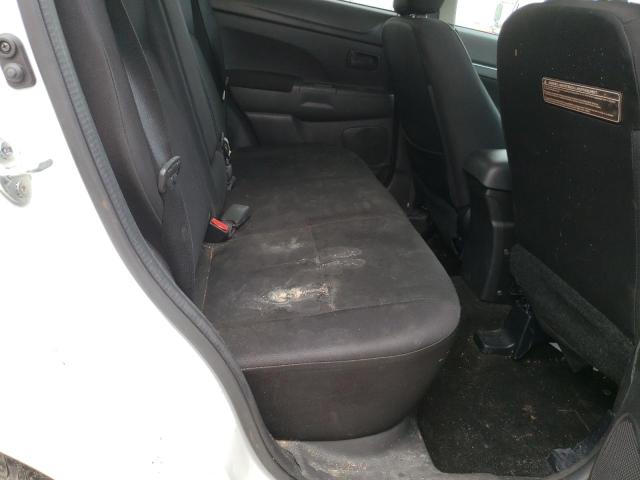 Photo 11 from auction – 2015 MITSUBISHI OUTLANDER with VIN 4A4AP3AU1FE016277