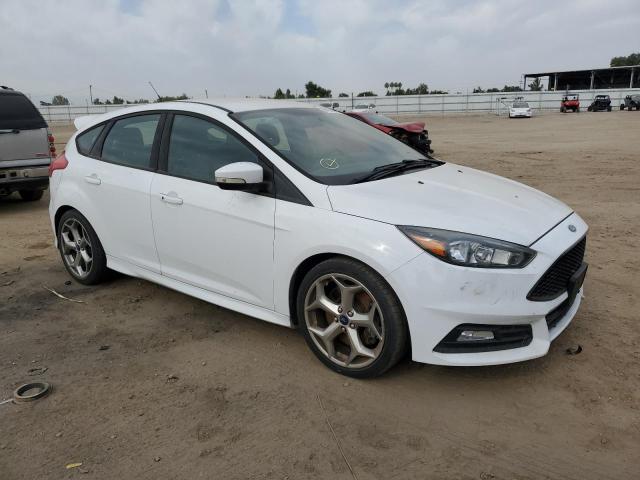Photo 4 from auction – 2016 FORD FOCUS ST with VIN 1FADP3L90GL238812