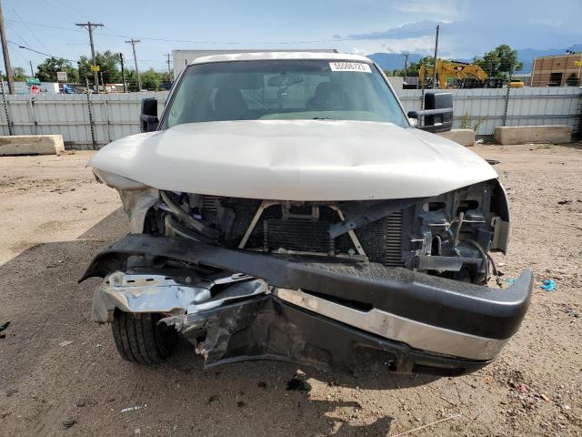 Photo 5 from auction – 2005 CHEVROLET 1500 with VIN 1GCHK29215E177003