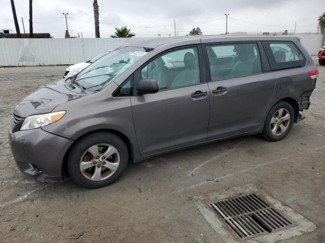 TOYOTA SIENNA 2013 with VIN 5TDZK3DC8DS300458 - Photo from auction