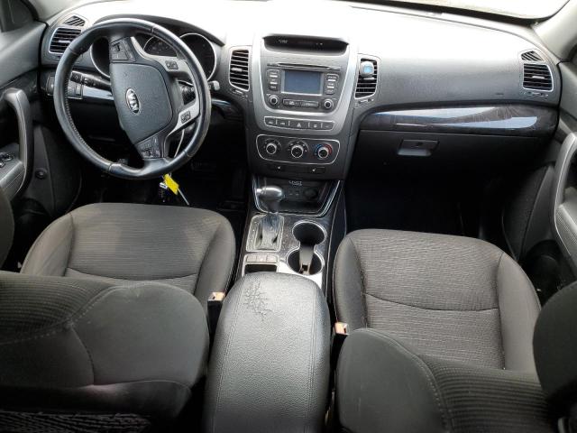 Photo 8 from auction – 2015 KIA SORENTO LX with VIN 5XYKT4A69FG650782