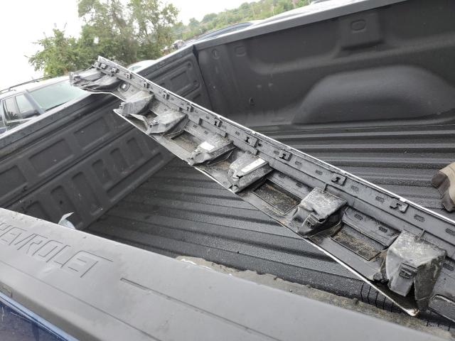 Photo 12 from auction – 2017 CHEVROLET SILVERADO with VIN 1GCUKREC7HF193257