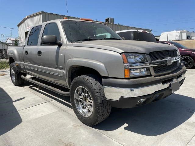 CHEVROLET SILVERADO 2003 with VIN 1GCGK13U73F182360 - Photo from auction