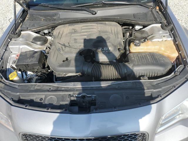 Photo 11 from auction – 2018 CHRYSLER 300 LIMITE with VIN 2C3CCAEG3JH190670