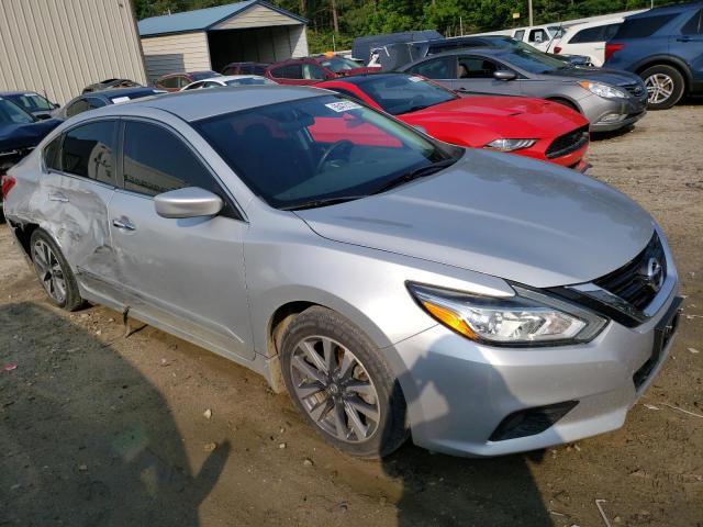 Photo 4 from auction – 2017 NISSAN ALTIMA with VIN 1N4AL3AP3HC256318