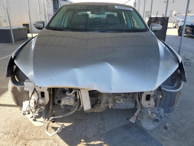 Photo 5 from auction – 2012 VOLKSWAGEN PASSAT SEL with VIN 1VWCN7A36CC101706