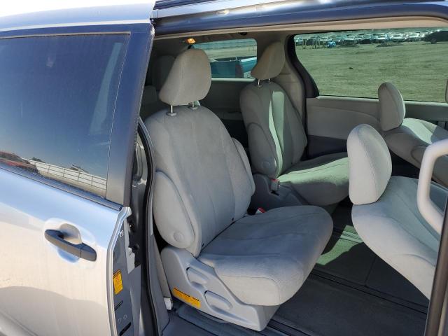 Photo 11 from auction – 2013 TOYOTA SIENNA with VIN 5TDZK3DC7DS360697