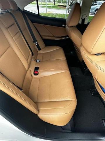 Photo 6 from auction – 2020 LEXUS IS 300 with VIN JTHAA1D21L5102710