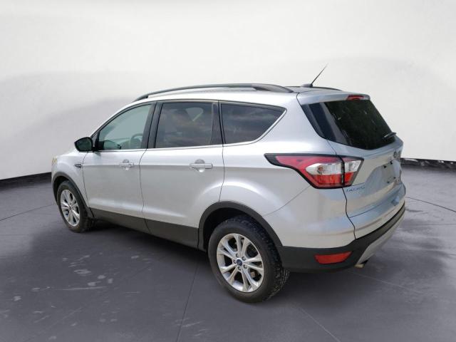 Photo 2 from auction – 2018 FORD ESCAPE SE with VIN 1FMCU9GD1JUB16182