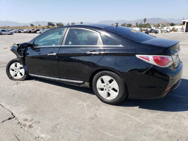 Photo 2 from auction – 2012 HYUNDAI SONATA HYB with VIN KMHEC4A41CA047618