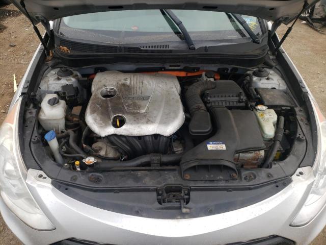Photo 11 from auction – 2012 HYUNDAI SONATA HYB with VIN KMHEC4A40CA045360