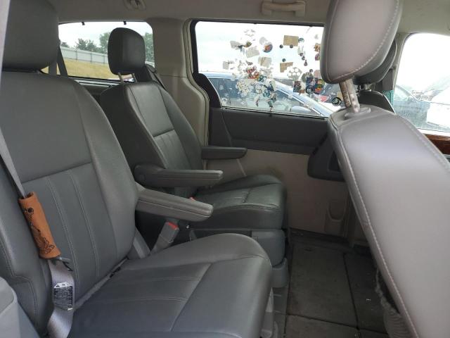 Photo 11 from auction – 2009 CHRYSLER TOWN & COU with VIN 2A8HR54109R567006