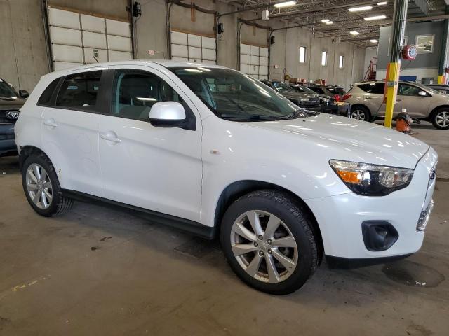 Photo 4 from auction – 2015 MITSUBISHI OUTLANDER with VIN 4A4AR3AU2FE049704