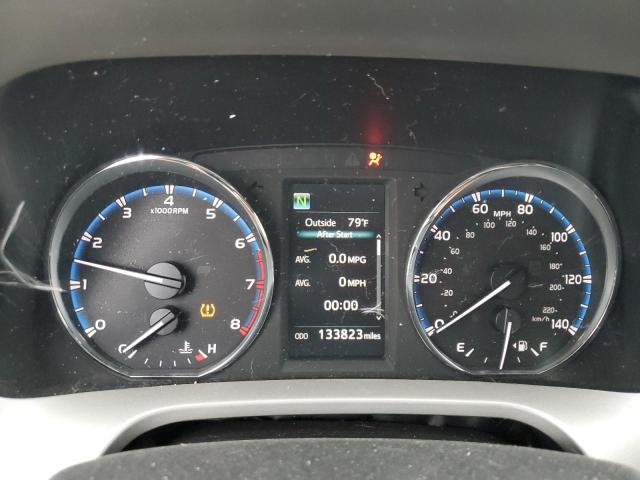 Photo 9 from auction – 2016 TOYOTA RAV4 XLE with VIN 2T3WFREV4GW252745