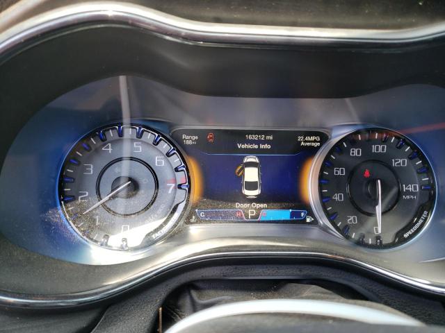 Photo 9 from auction – 2015 CHRYSLER 200 S with VIN 1C3CCCBG8FN689740